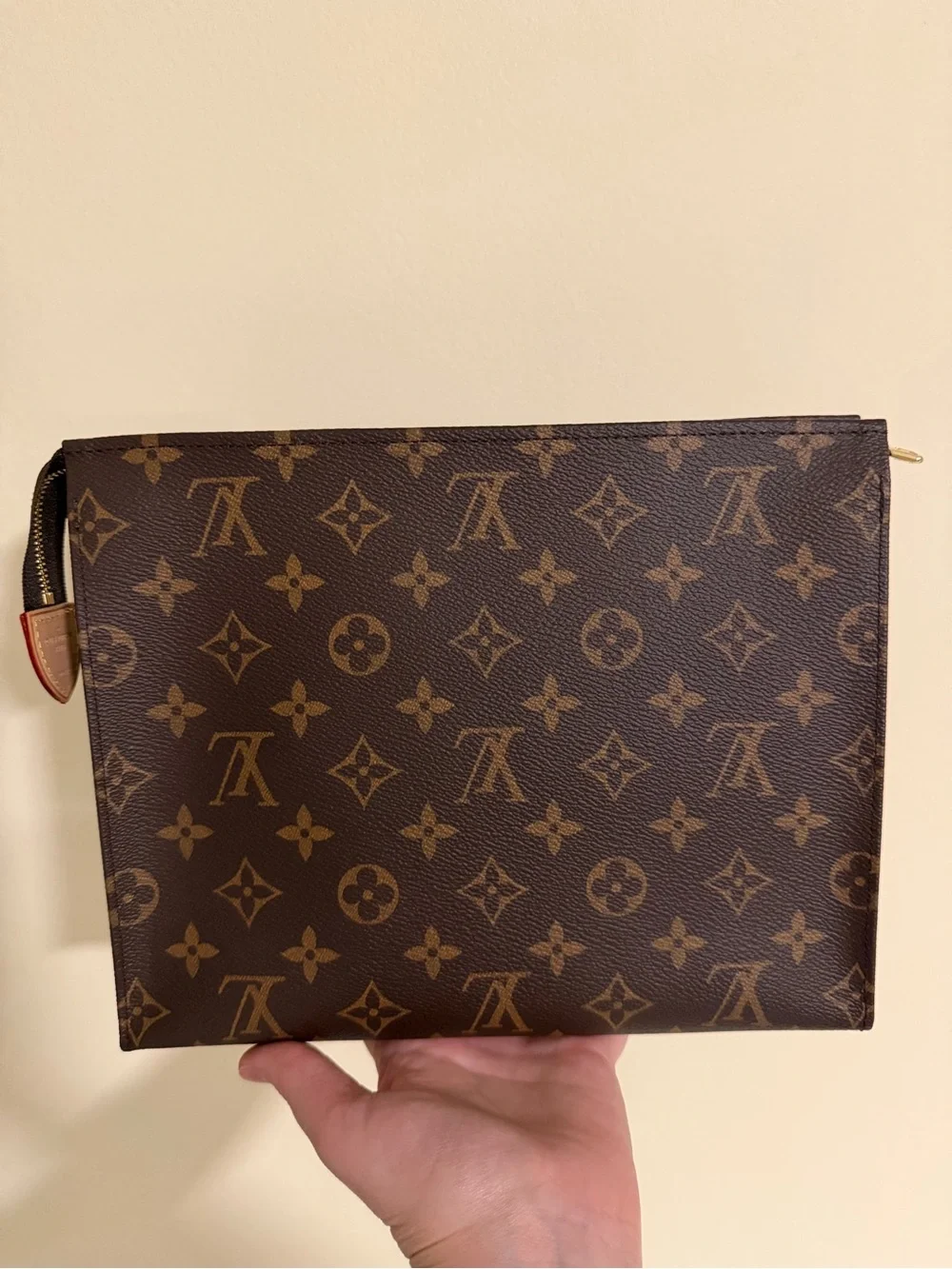 Louis Vuitton Monogram Toiletry Pouch - 26 Pristine condition